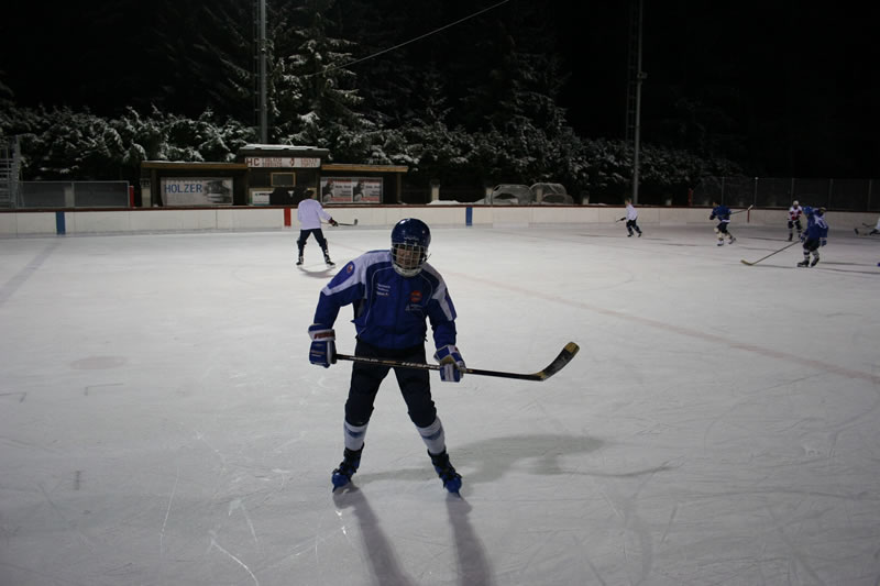 gal/Eishockeyspiel in Toblach/2008-02-02 SVR Eishockey 073.jpg